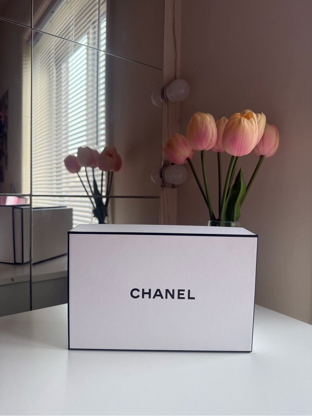 CHANEL White and Black Logo Gift Box